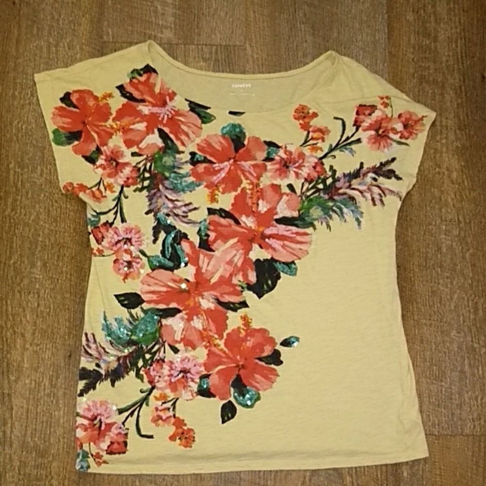 Yellow floral Express top